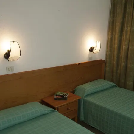 Africana Hotell